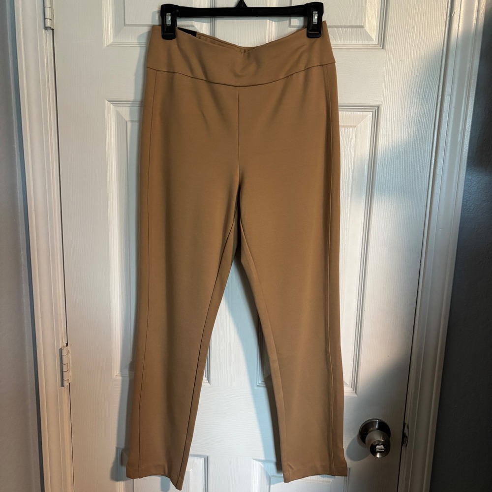 NWT $80 Express Womens Pecan Brown Ponte Knit Pull On Slim Leg Dress Pant Medium - Picture 2 of 8